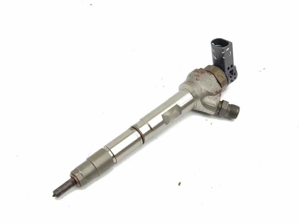 Fuel injector 0445110556