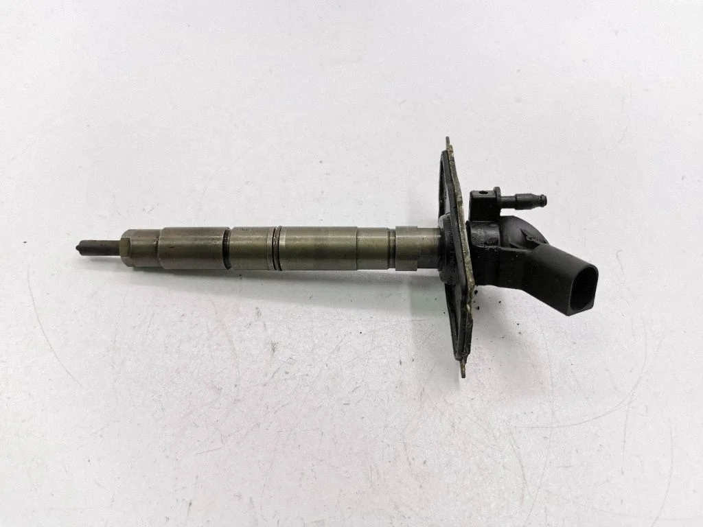 Sprausla (-as) (inžektors (-i)) 059130277AA