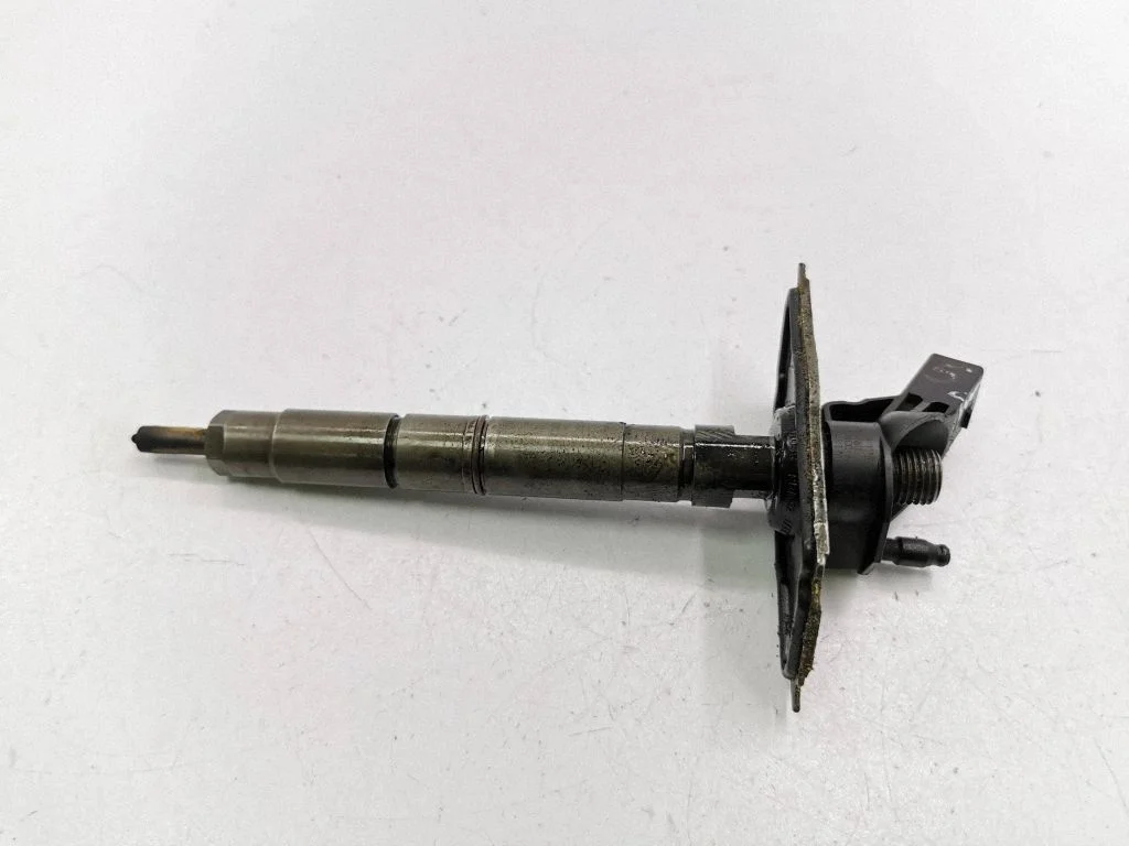 Sprausla (-as) (inžektors (-i)) 059130277