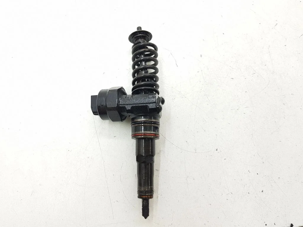 Fuel injector 098430073AA