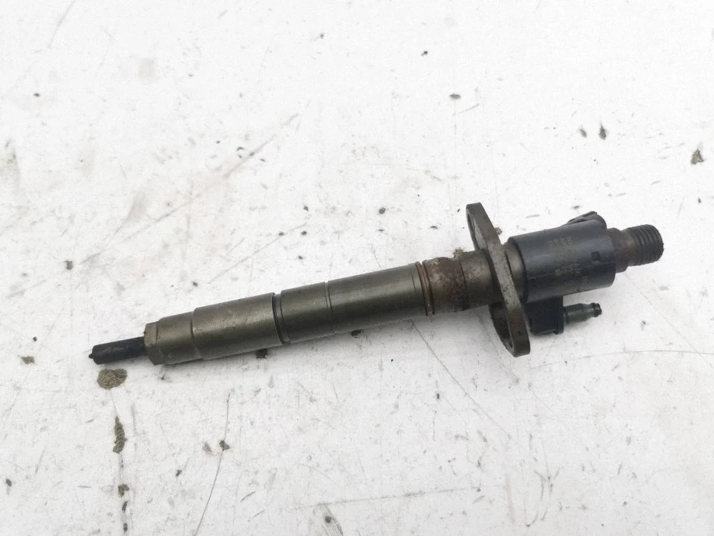 Fuel injector 0445116090814