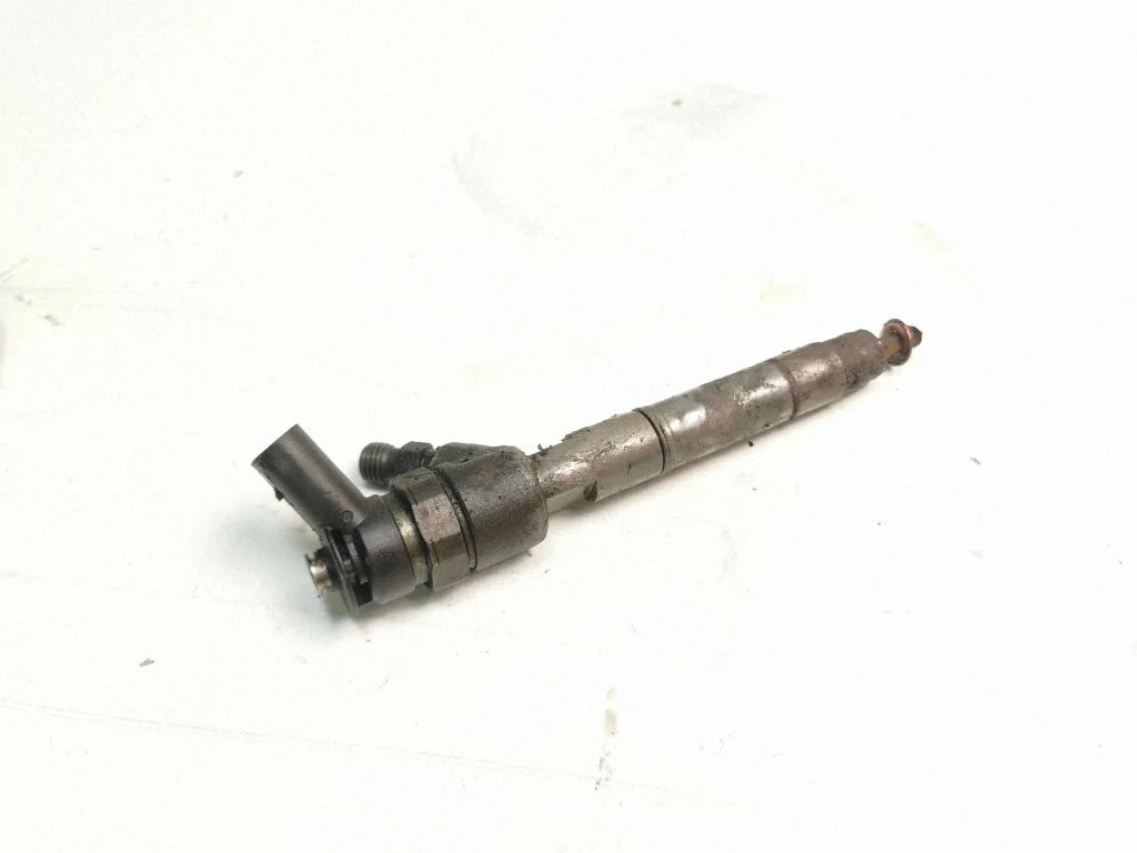 Fuel injector 0445110167