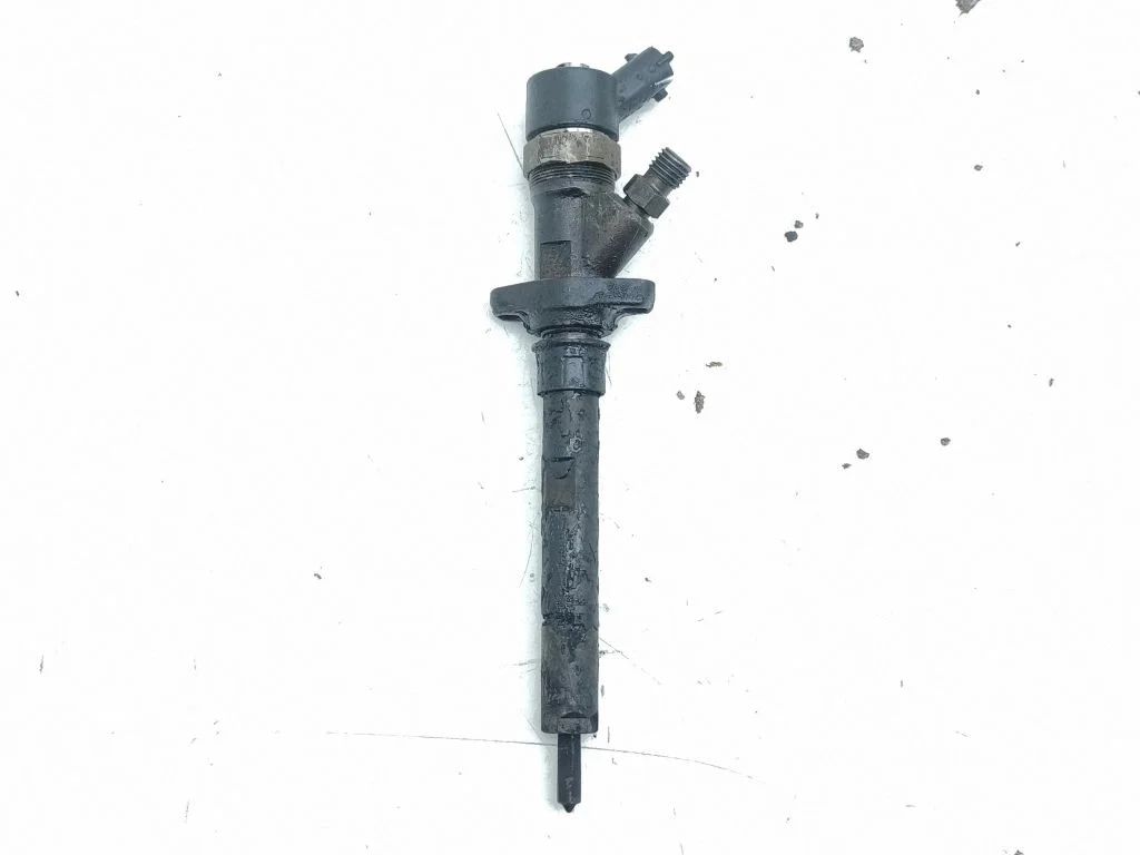 Fuel injector 0445110036