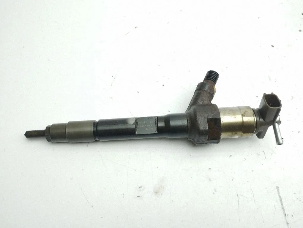 Fuel injector R2AA13H50