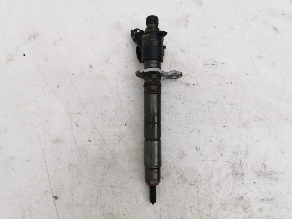 Fuel injector 0445116016