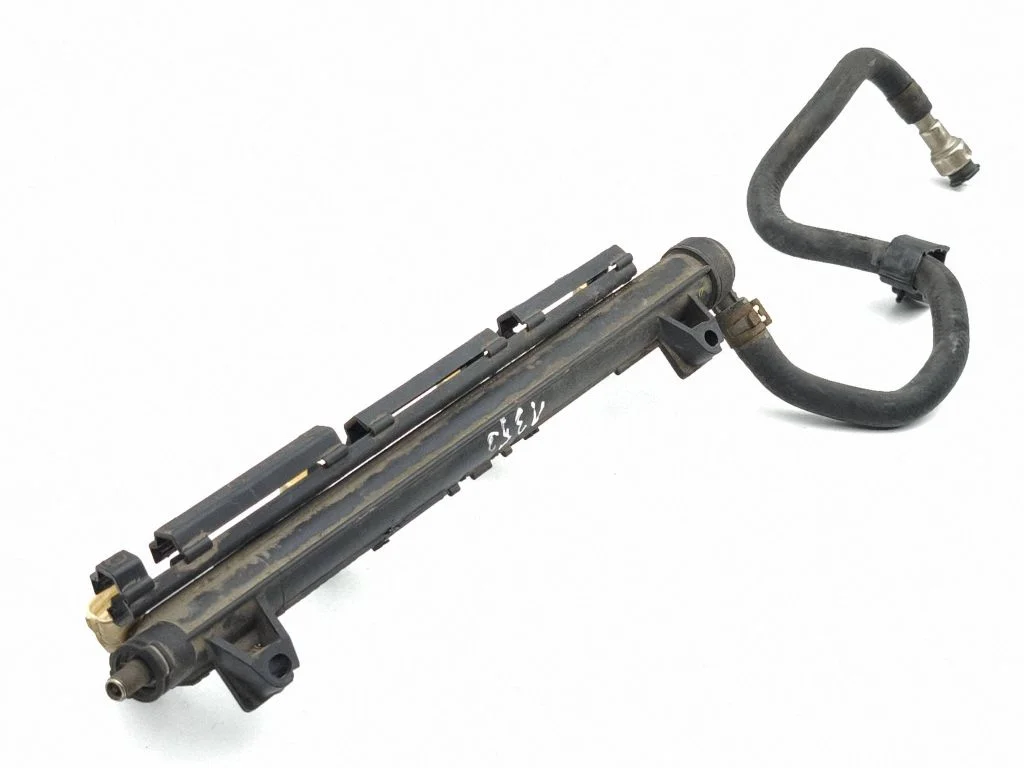 Fuel injectors set 036031AC