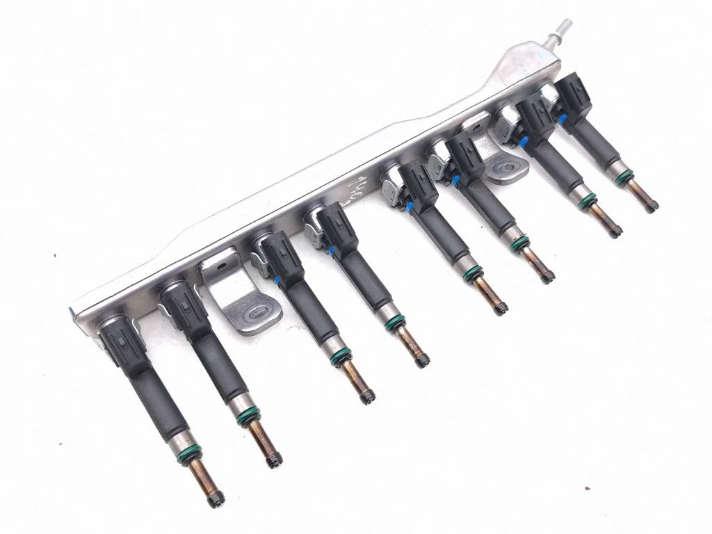 Fuel injectors set 00805WK