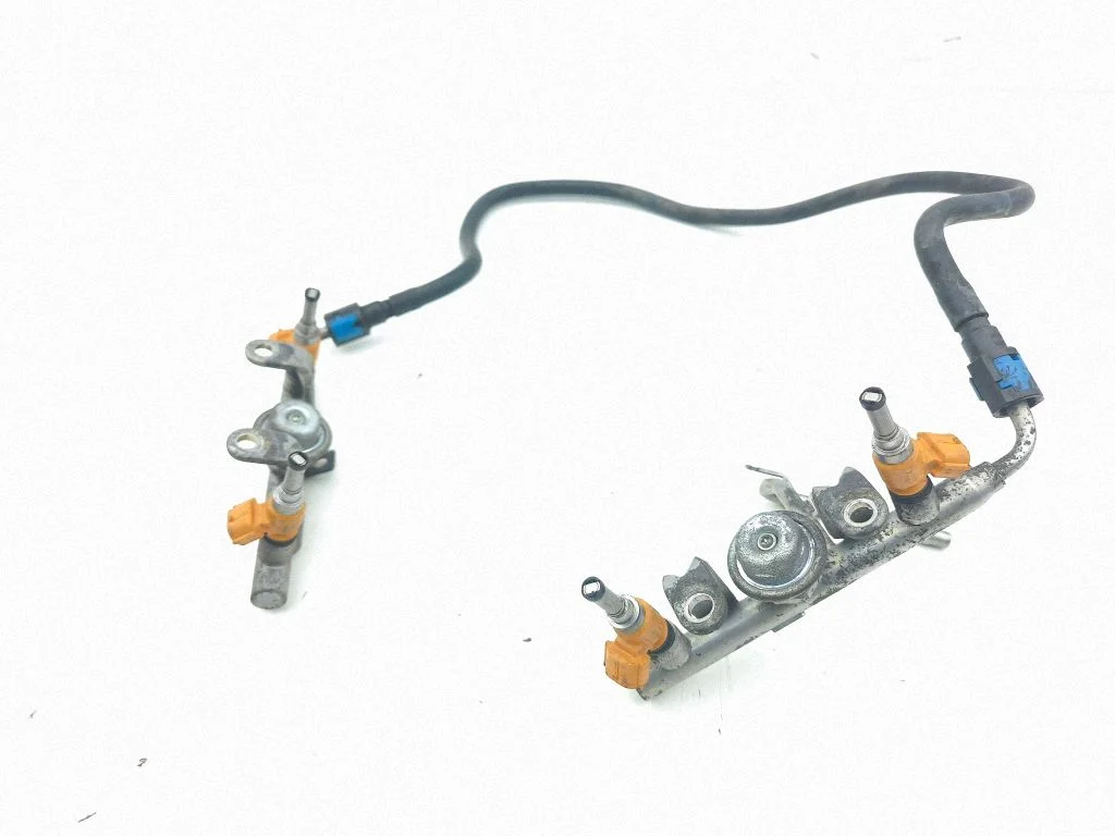 Fuel injectors set 22821