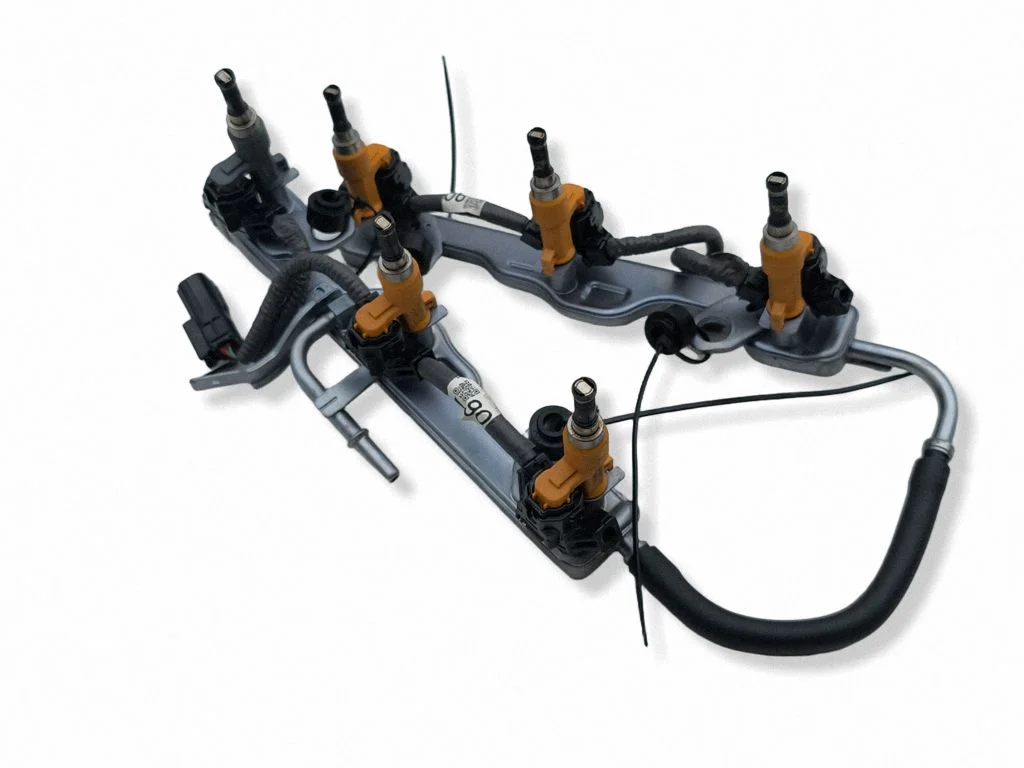 Fuel injectors set 2325031140