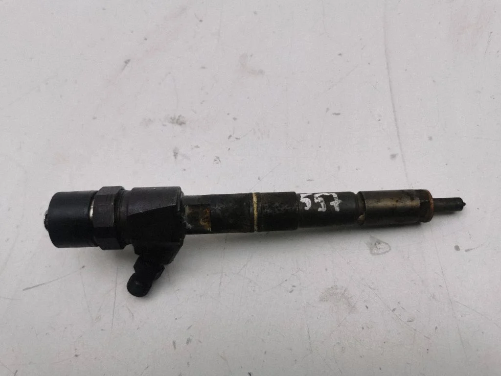 Fuel injector 0445110327