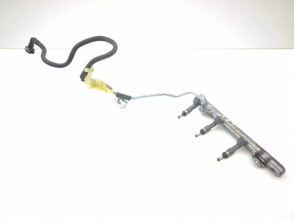 Fuel injectors set 232500T116