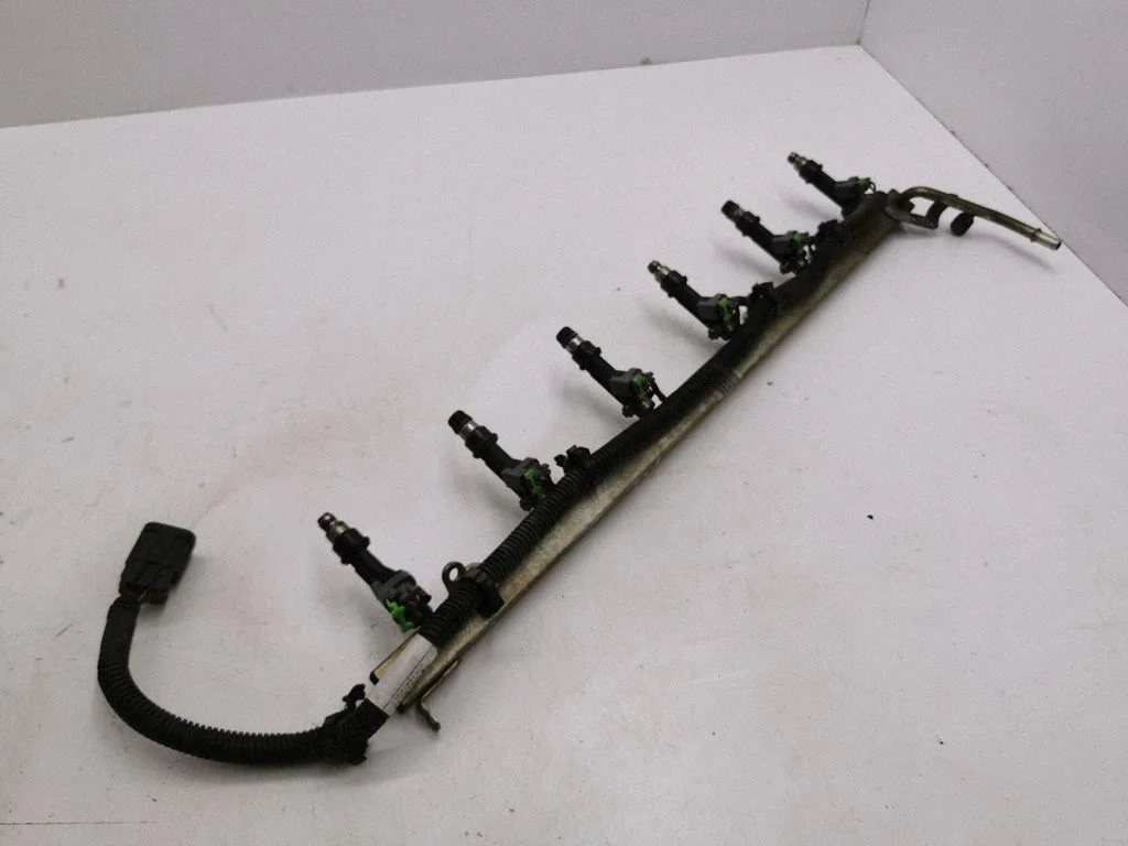 Fuel injectors set 95702161021A