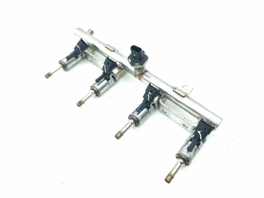 Fuel injectors set 0261500