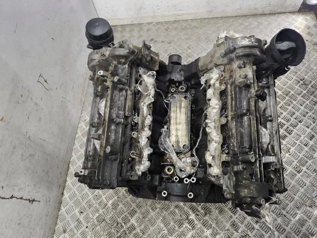Engine 642940