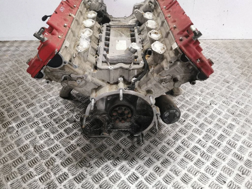 Dzinējs F136UC