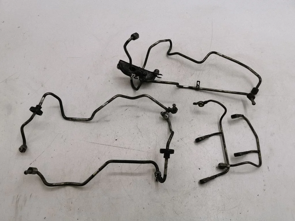 Pihustitele kütuse etteandetoru(d) – Subaru Forester SH (2008-2013)