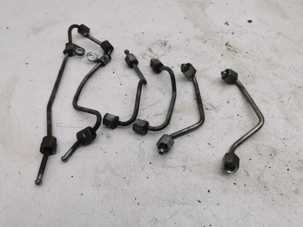 Fuel injector supply line/pipe – Honda Civic IX (2011-2017)