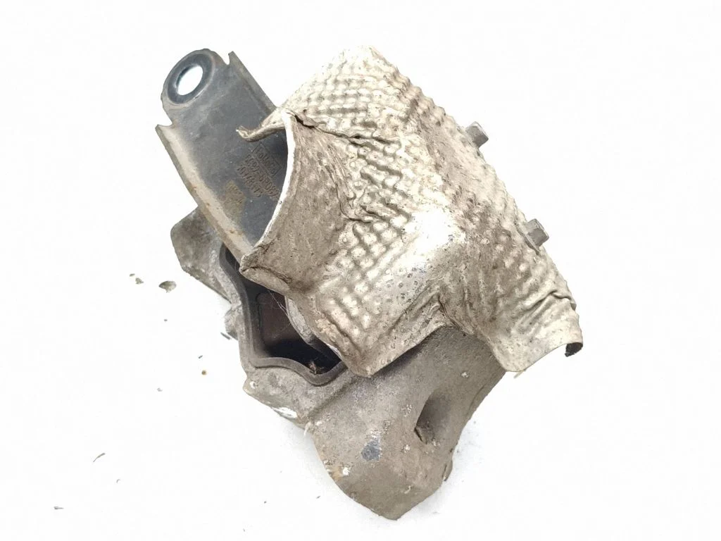 Mootoripadi 6G926P082AB