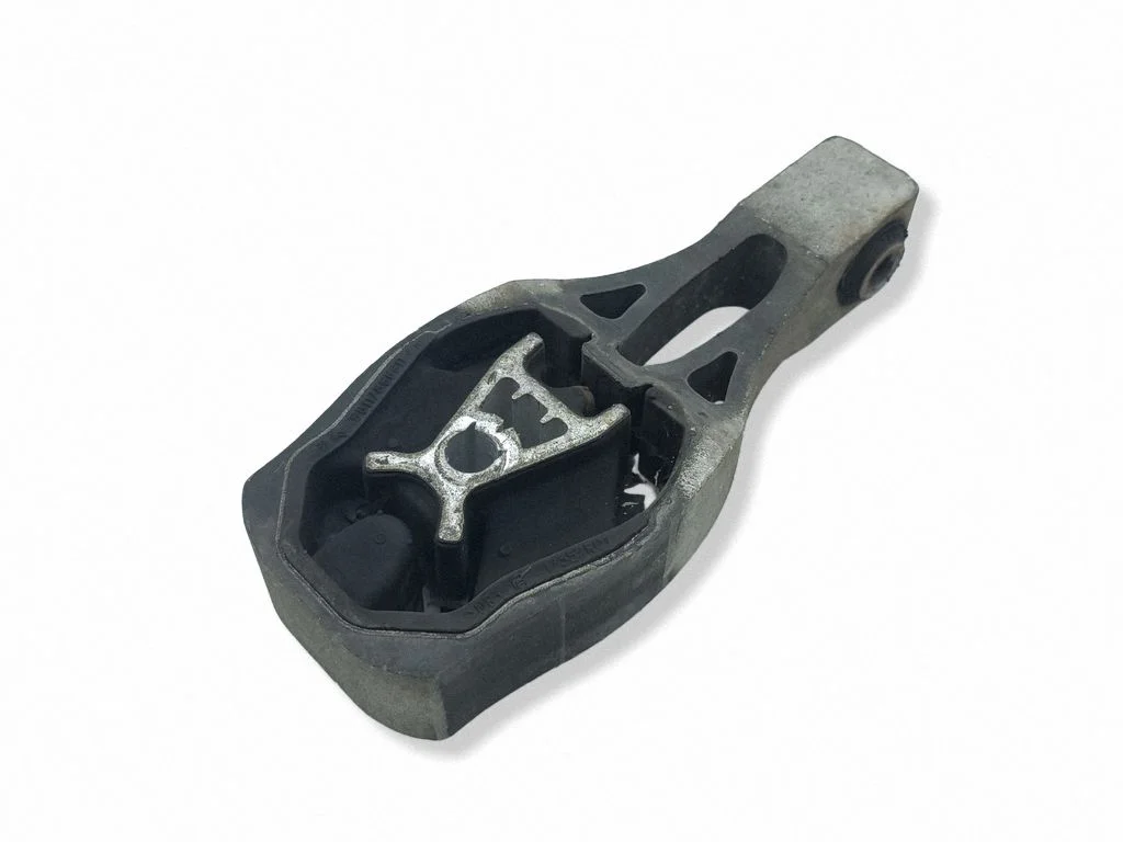 Engine mount bracket 9811786680