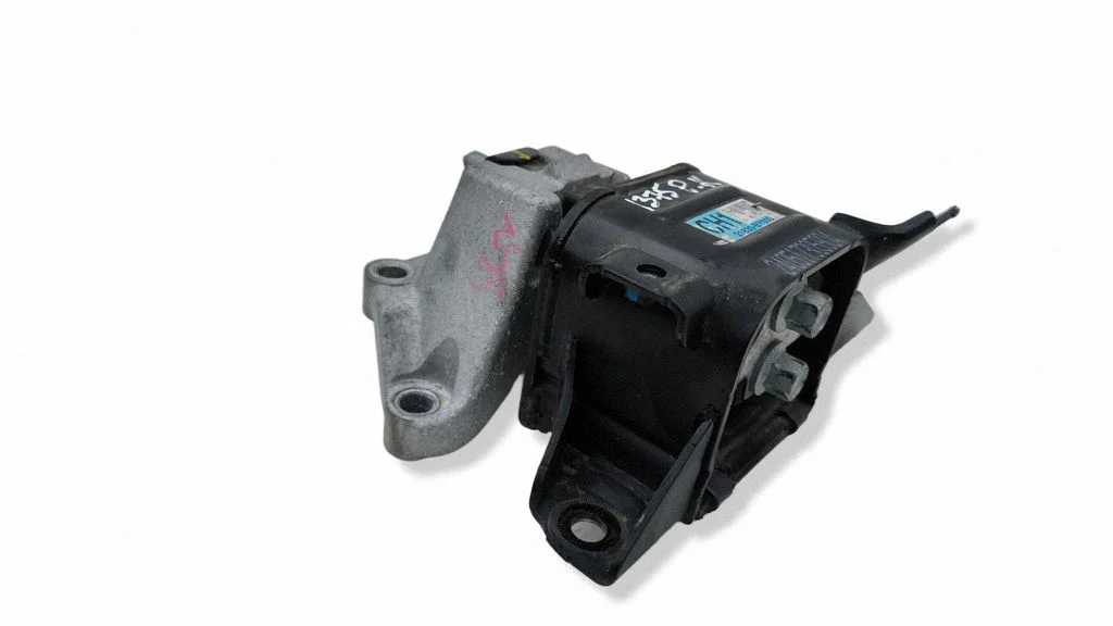 Engine mount bracket 21830BY000