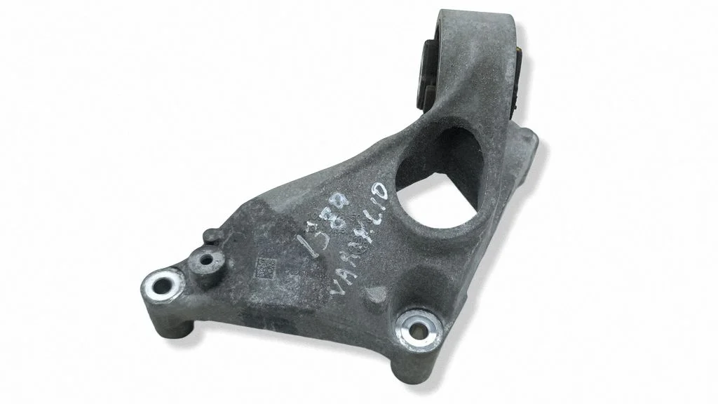 Dzinēja spilvens 109533700D
