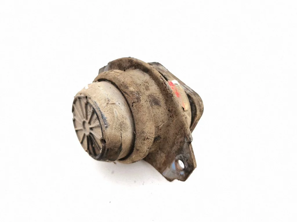 Dzinēja spilvens KKB500441G