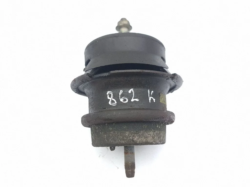 Engine mount bracket 100300