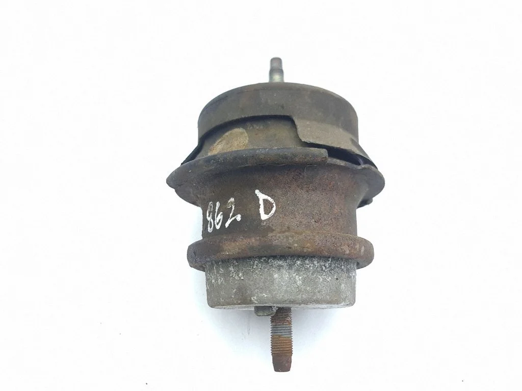 Engine mount bracket 100402