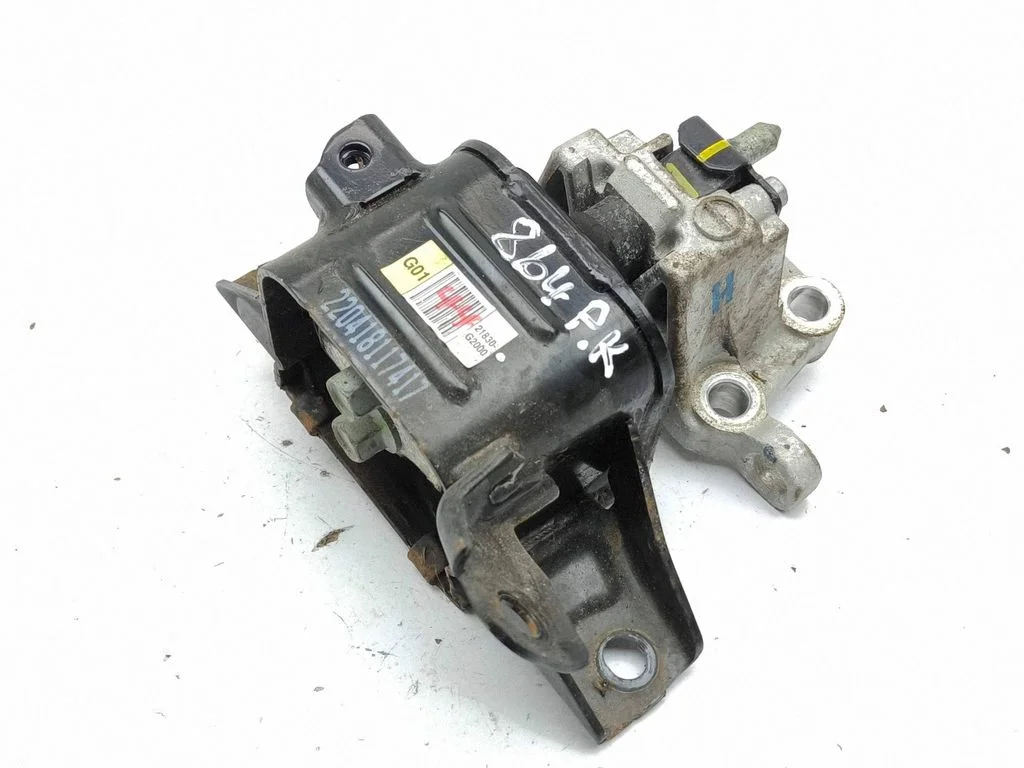 Engine mount bracket 21830G2000