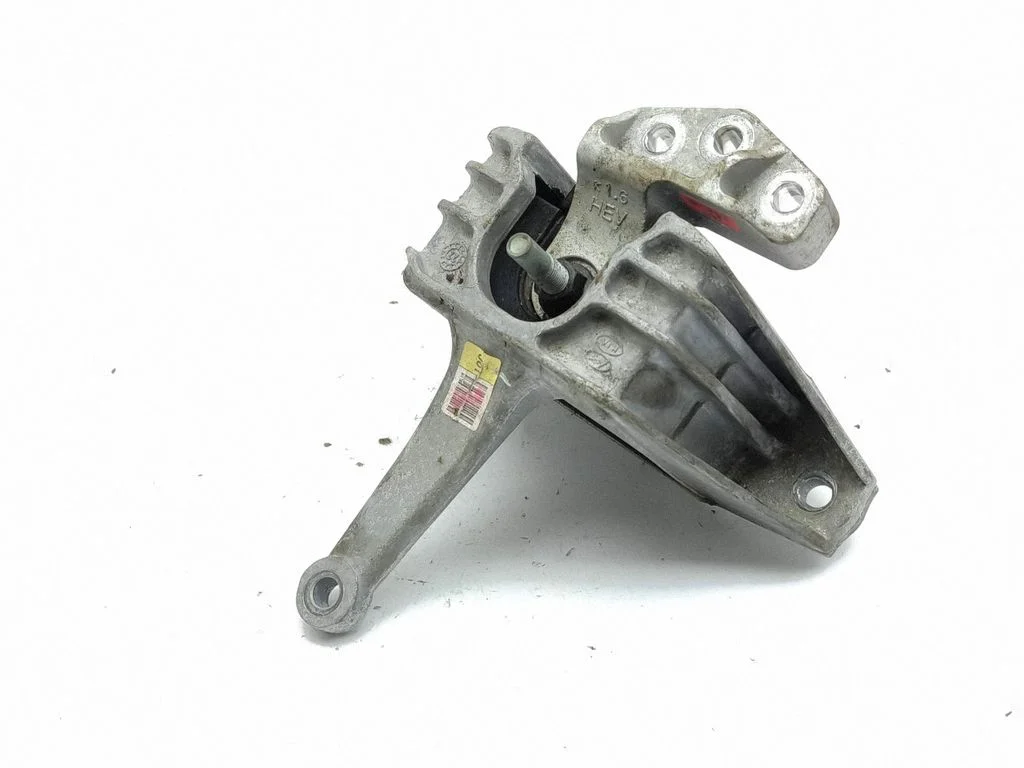 Engine mount bracket 21810G2000