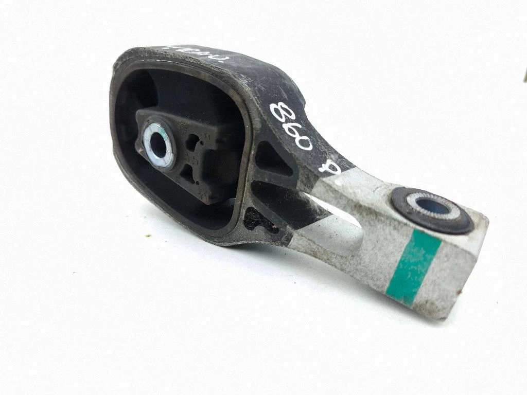 Engine mount bracket 9824116780