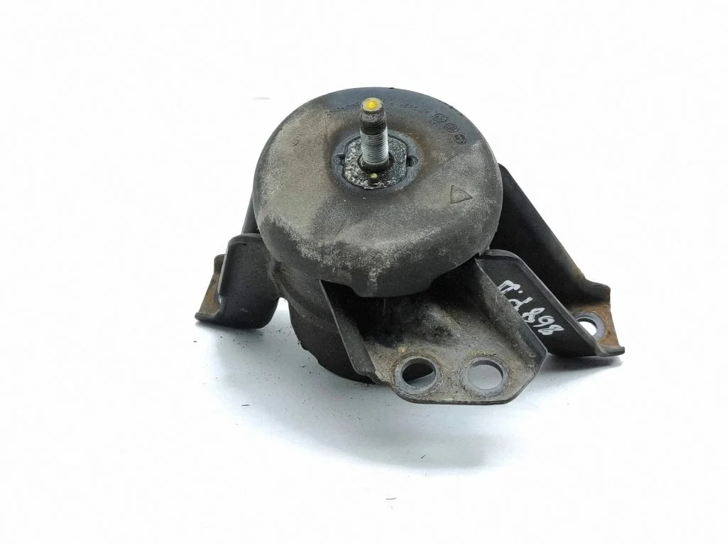 Engine mount bracket – right