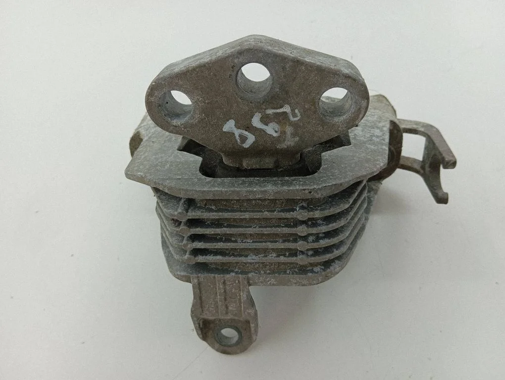 Engine mount bracket 13248479