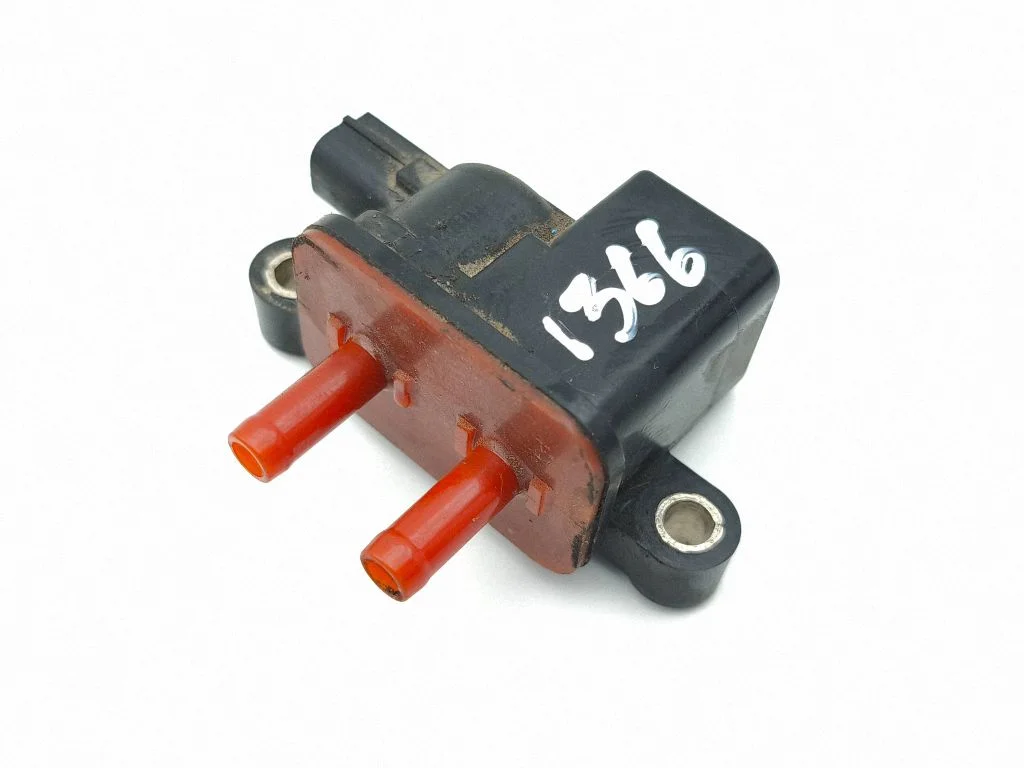 Vacuum valve 1362007290