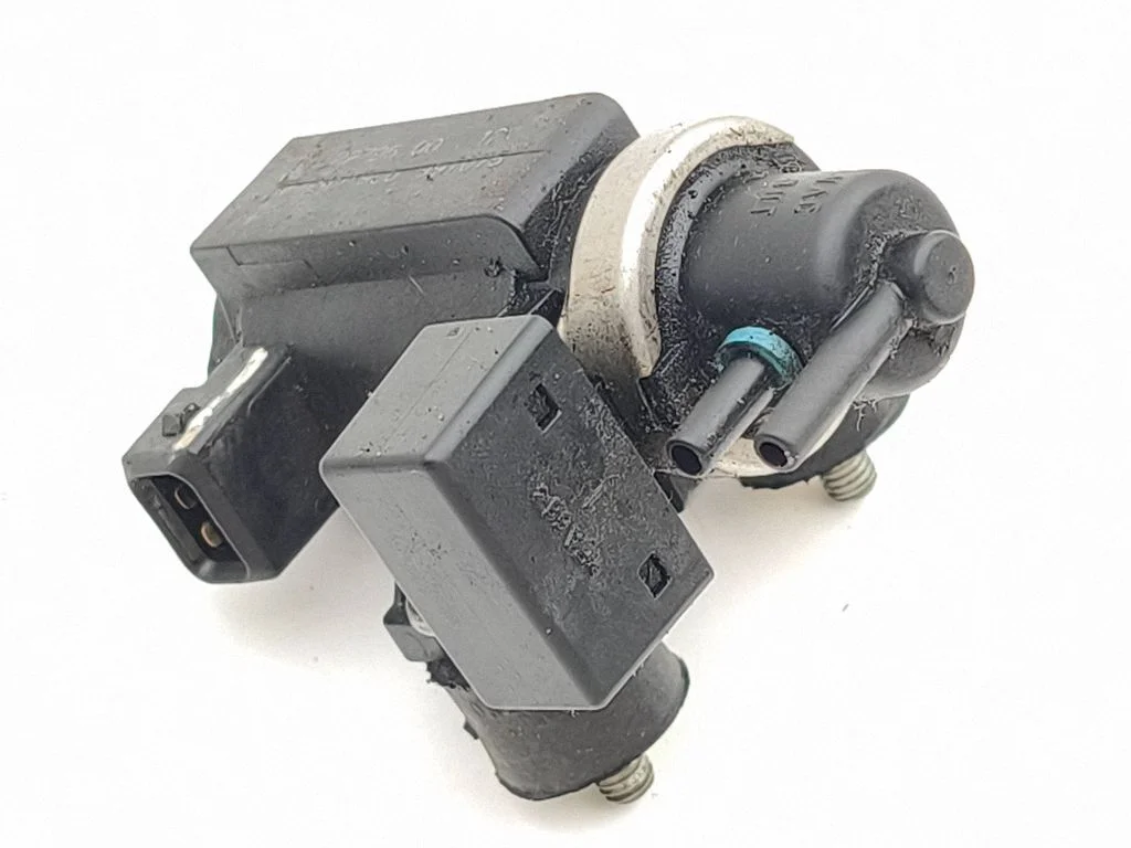 Vacuum valve 72279600