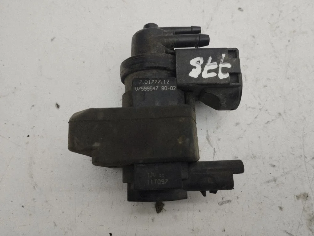 Vacuum valve 70177712