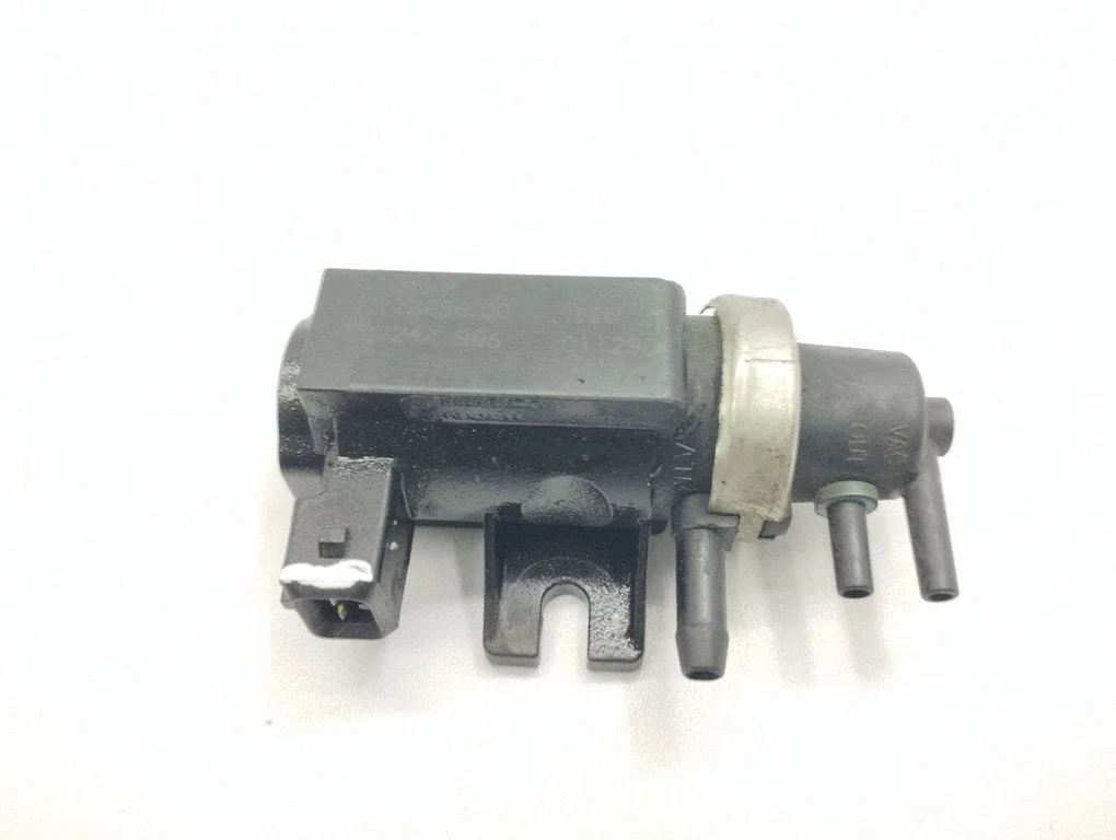 Vacuum valve