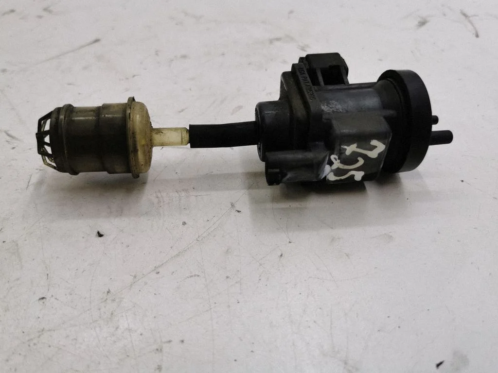 Vacuum valve – Mercedes-Benz A-Class W168 (1997-2004)