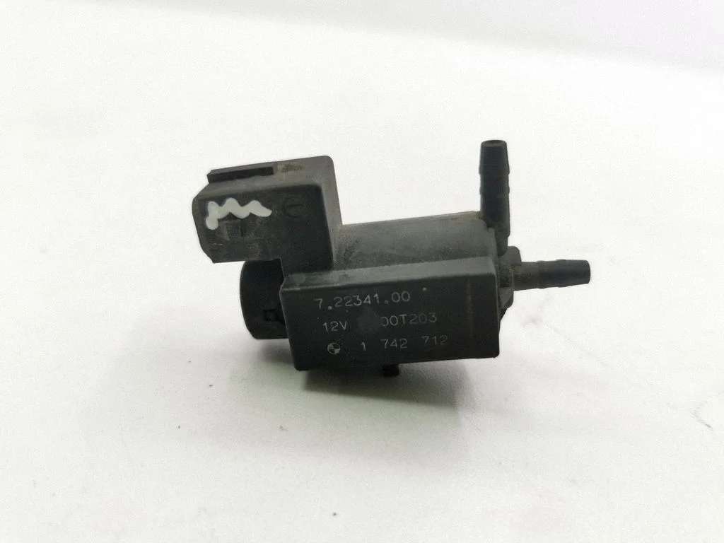 Vacuum valve – BMW 3 Series E46 (1998-2005)