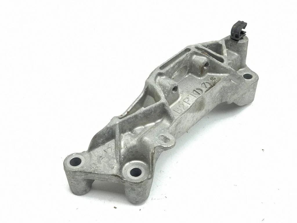 Engine mounting bracket 9813582980