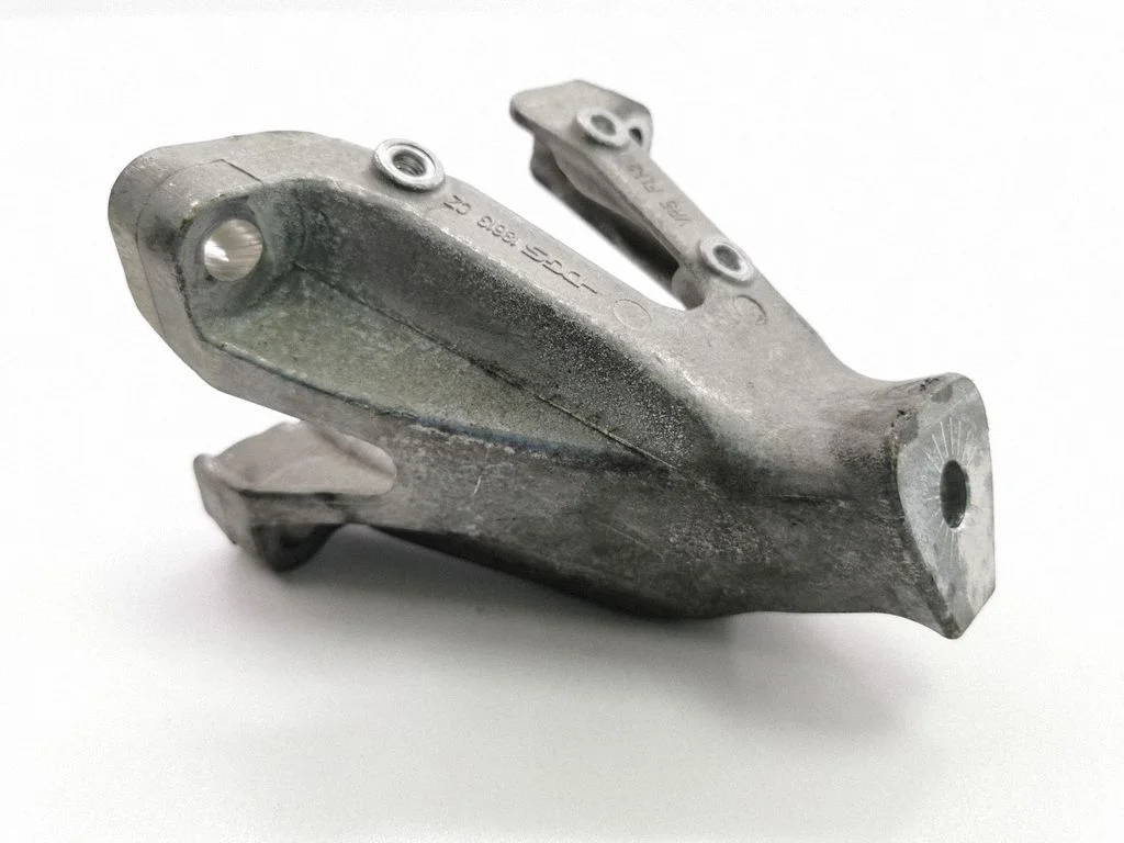Engine mounting bracket 8K0199307BJ