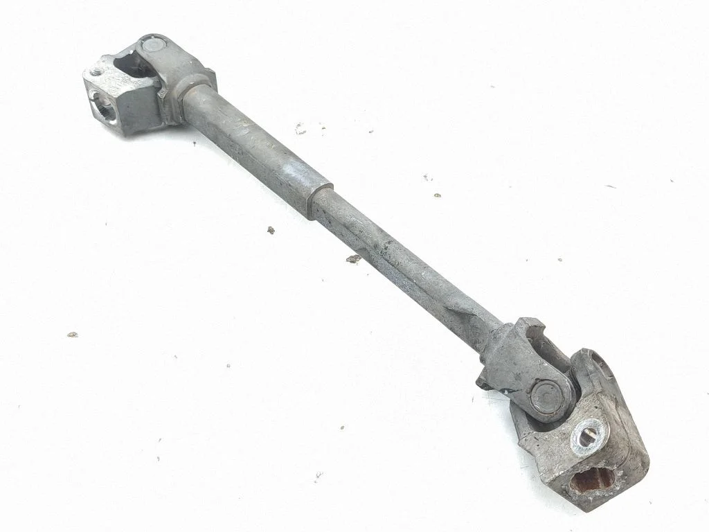 Steering column universal joint HK833C662BB