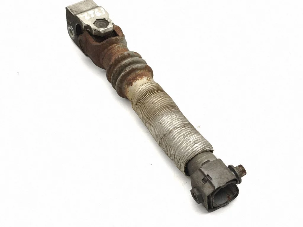 Steering column universal joint
