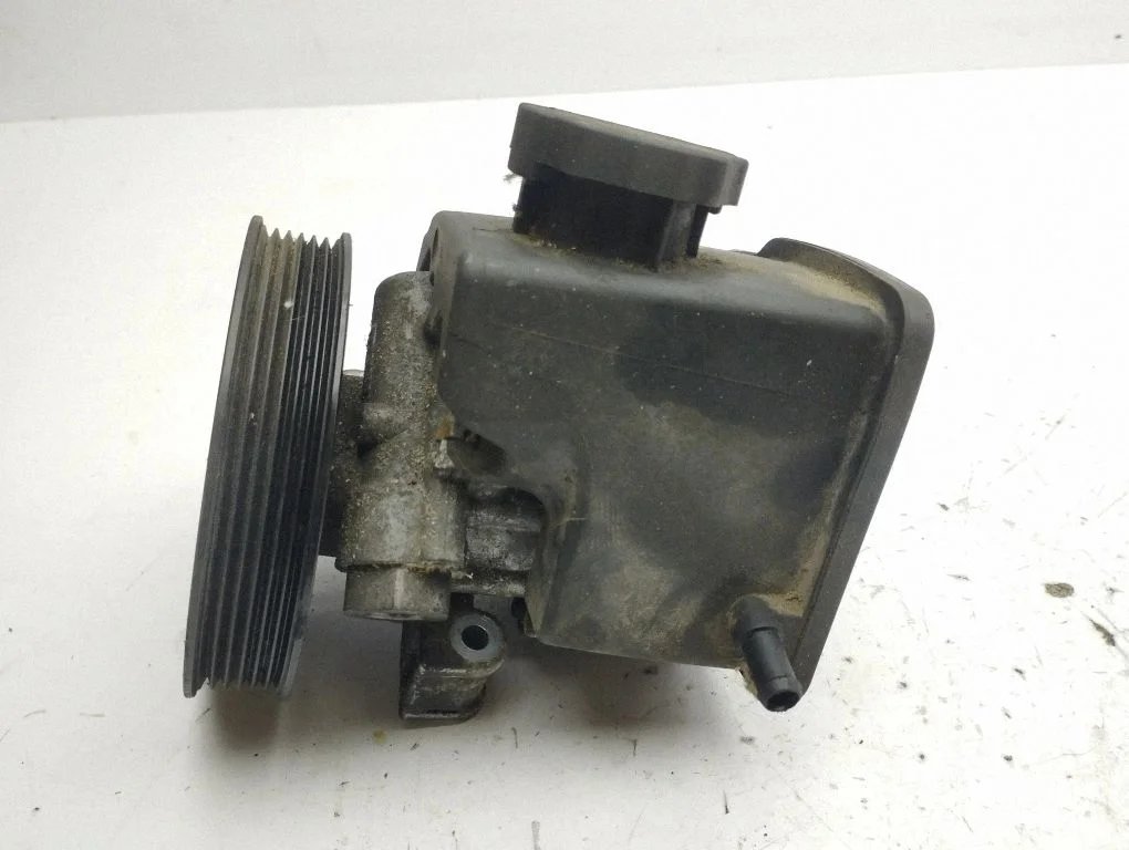 Power steering pump