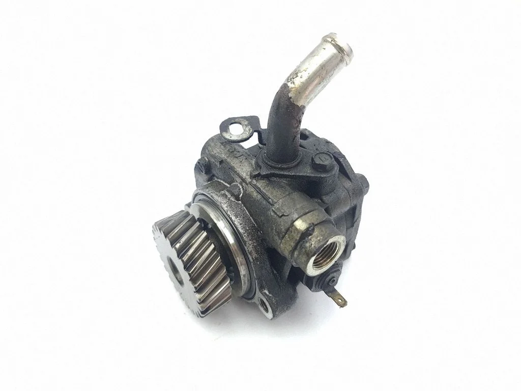Power steering pump 6X05902