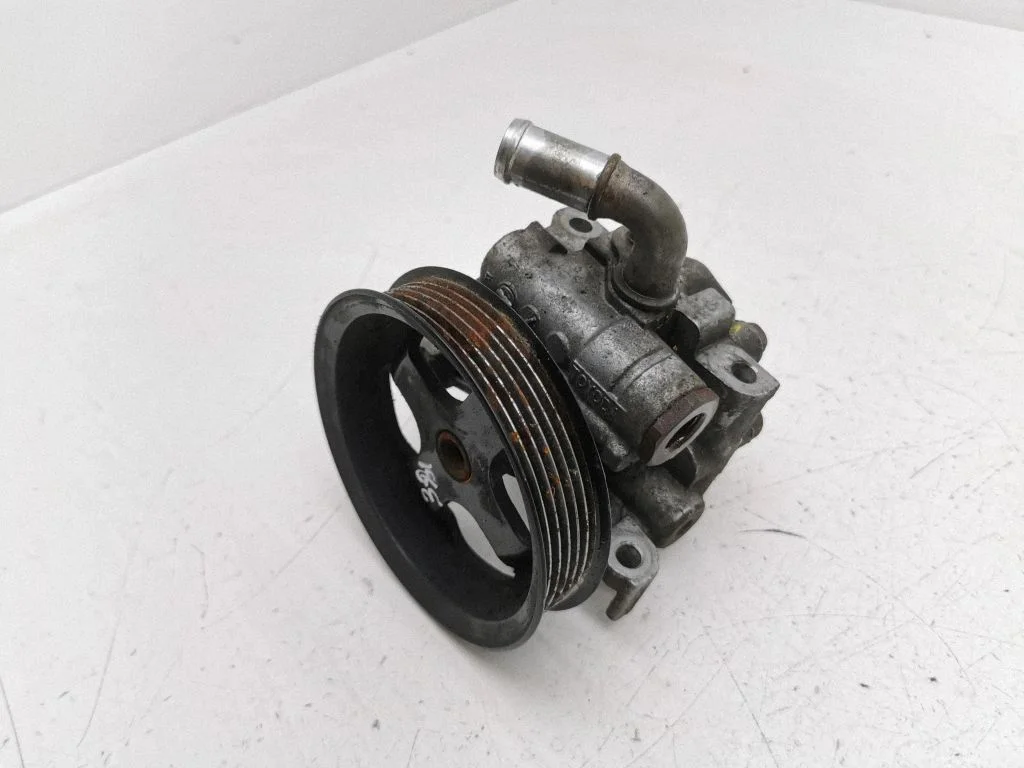 Power steering pump 2T143A696AJ