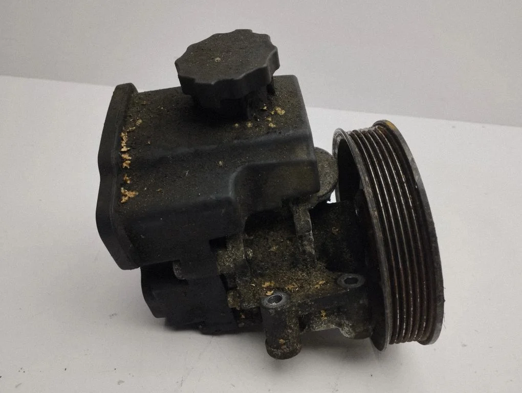 Stūres pastiprinātāja sūknis A6042360010