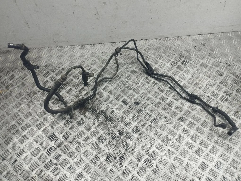 Power steering hose/pipe/line