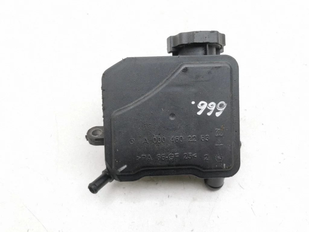 Power steering fluid tank/reservoir A0004602283