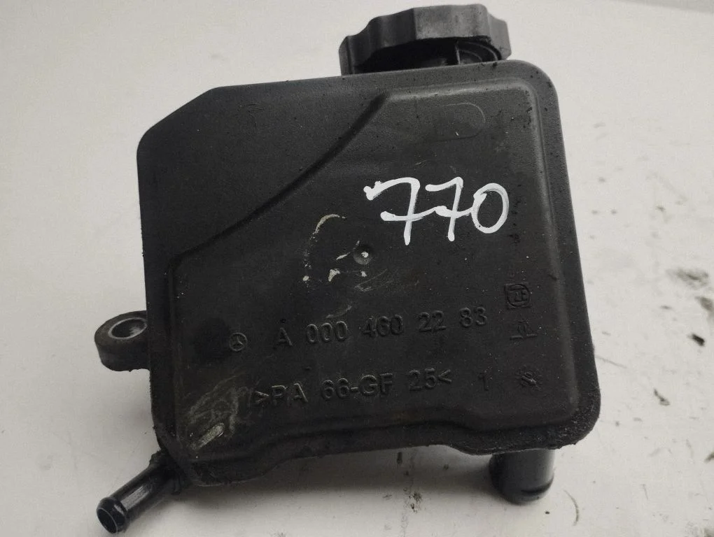 Power steering fluid tank/reservoir A0004602283